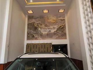 Nhà mới 4 tầng mặt tiền đường số gần parc mall, phường 4, quận 8