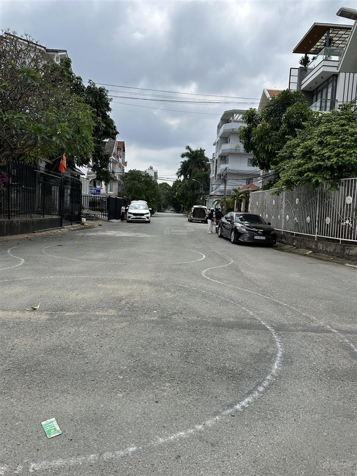 Bán bt 8pn, 8wc tại khu dân cư bình hưng, 16,49 tỷ, 180m2 chỉ với giá cực chất