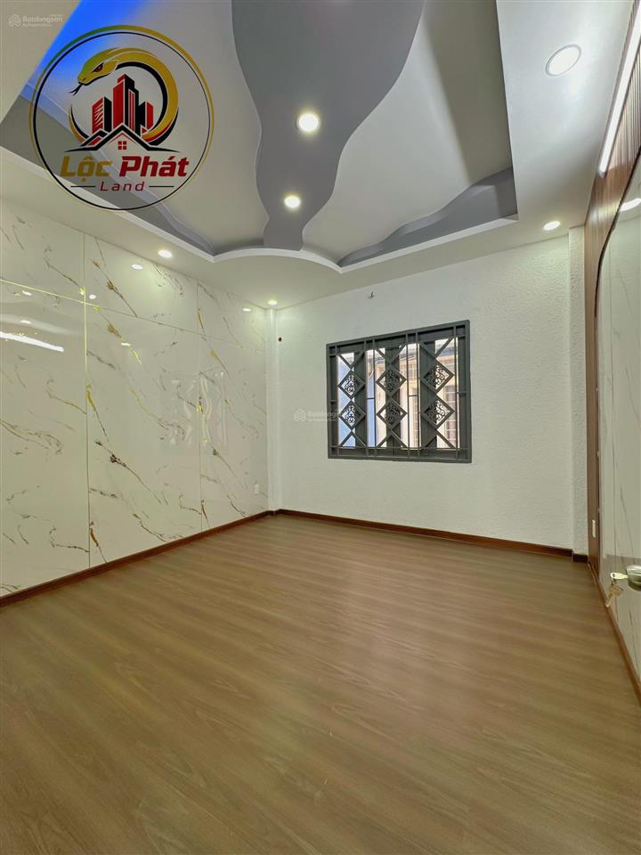 Nhà đẹp 4 tầng, khu phân lô  ô tô đỗ cửa bông sao, phường 5, quận 8  chỉ 10.3 tỷ