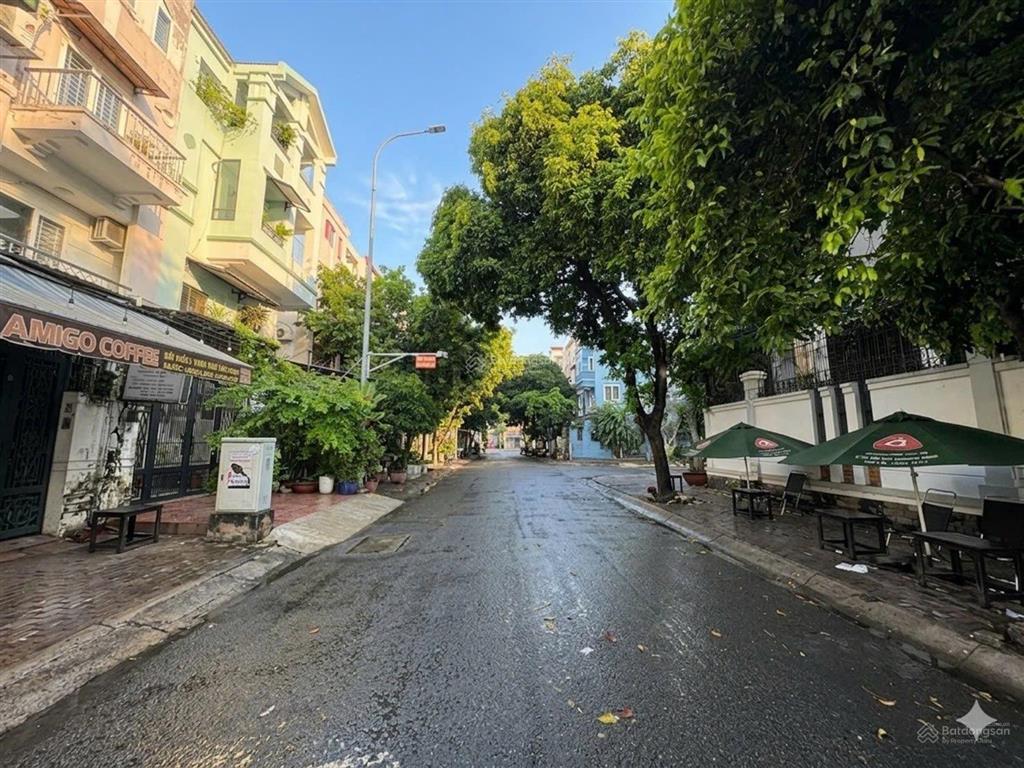 13,5 tỷ mt đường số p.4 q8 | 4 x 20m | đang cho thuê 22tr/tháng