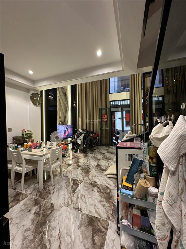 7.5 tỷ  nhà mới 5 tầng dạ nam, p. 3, quận 8