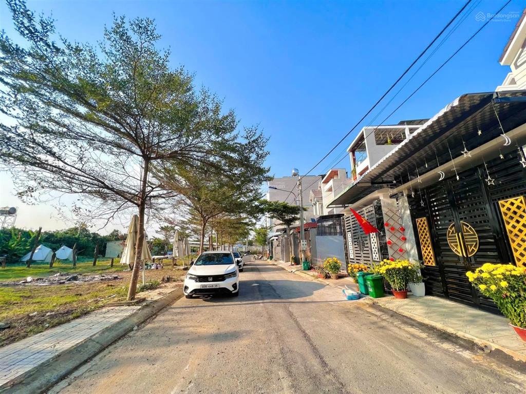 Giảm mạnh 200tr bán lô đất khu dân cư hiện hữu. nằm ngay gần bệnh viện phổi, chợ tân mai 2, cổng 11
