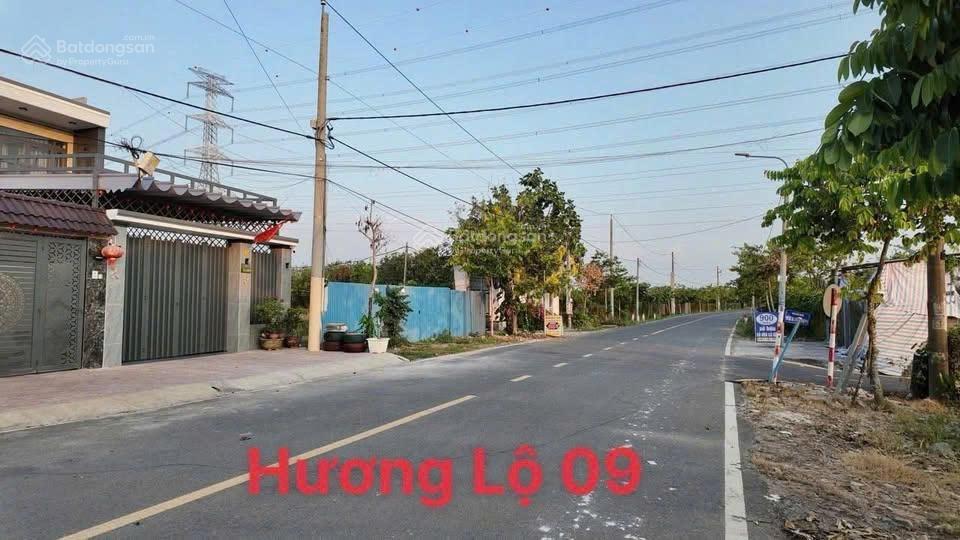 Chính chủ cặp góc mặt tiền hương lộ 9, phường tân triều muốn bán gấp do cần xoay dòng vốn đầu tư !