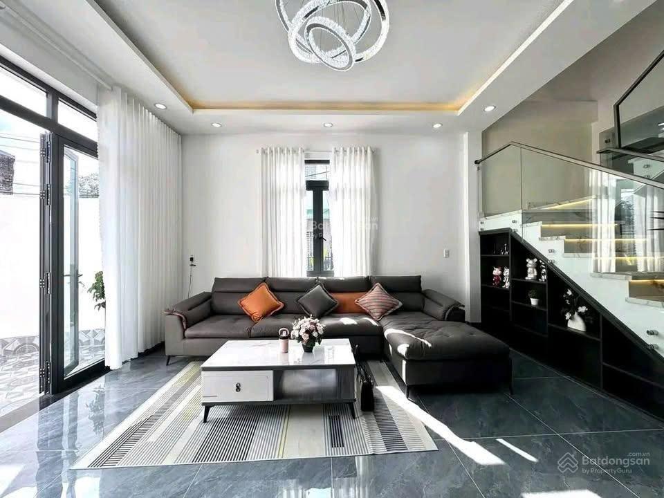 Nhà lầu 2 mặt tiền trung tâm tân triều, gần ubnd và thcs thạnh phú, giá siêu ưu đãi, tặng nội thất