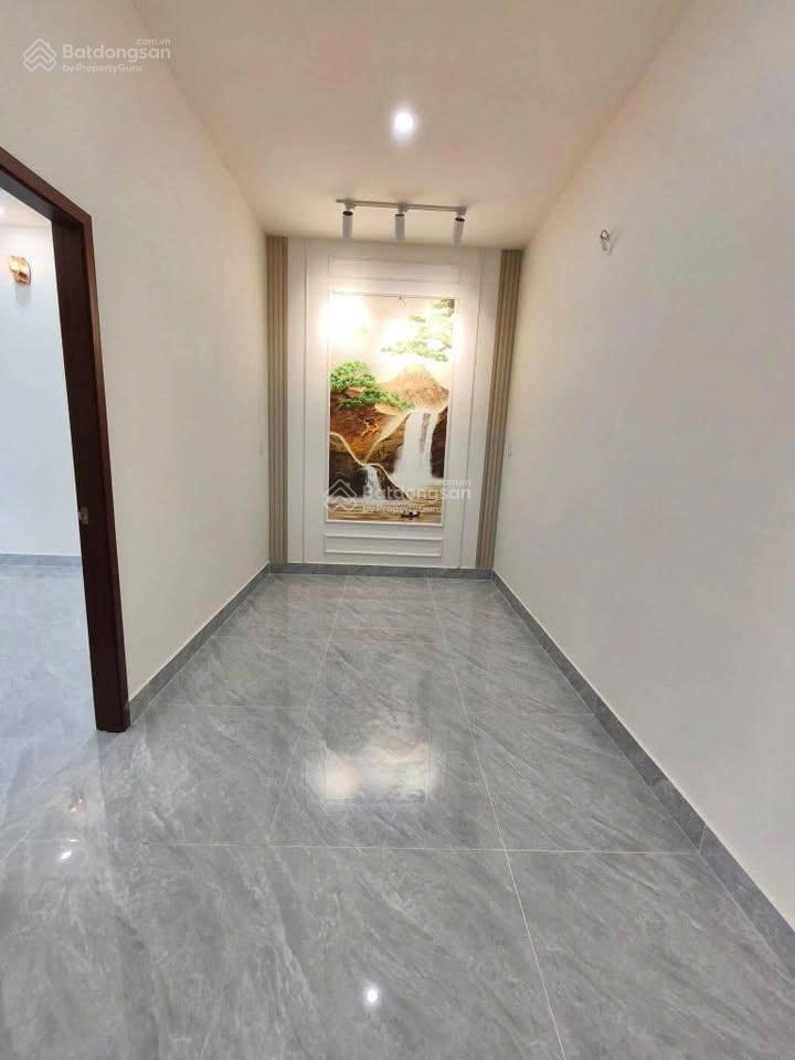 Cô chú về quê ở luôn, cần bán nhanh căn nhà lầu gần cây xăng 75, argribank đồng khởi