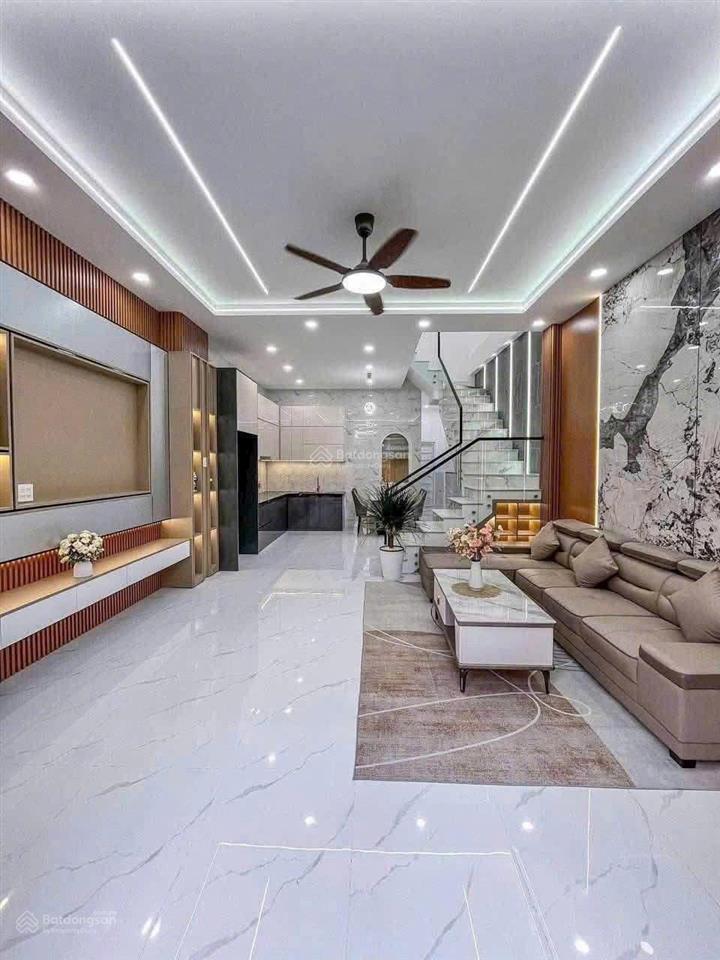 Nhà lầu giá hời tân triều, cần bán gấp vì kẹt tiền, không căn nào rẻ hơn