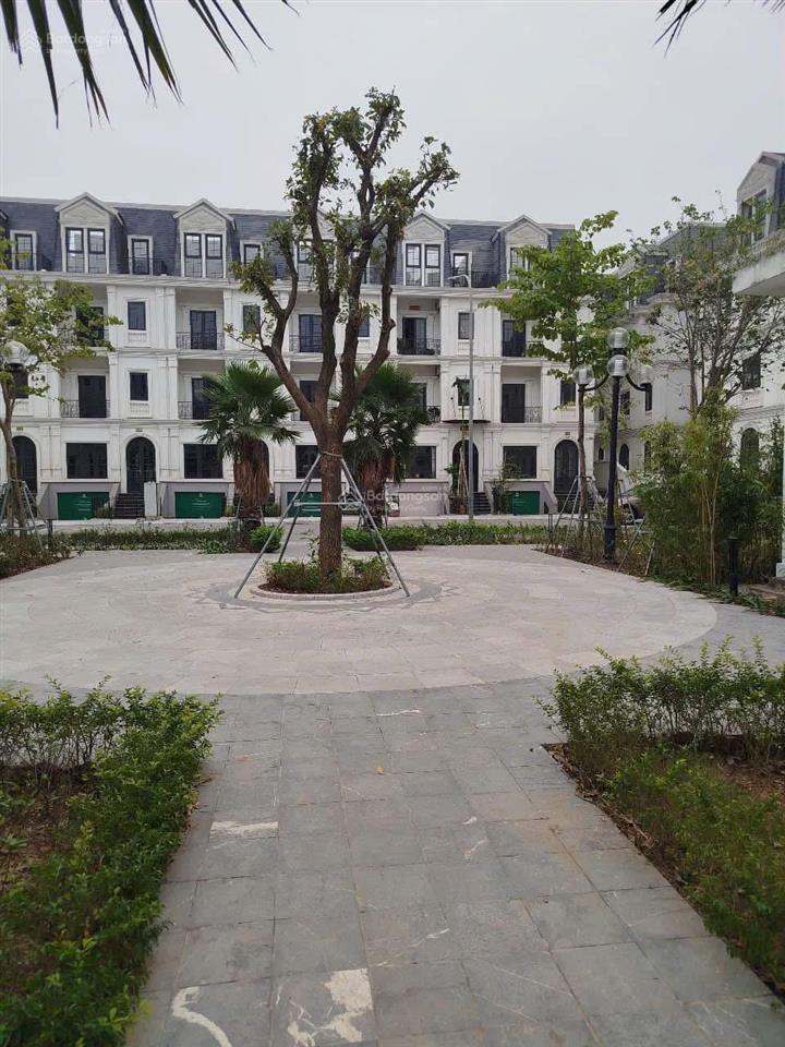 Bán gấp bt 180m2 tại jade square, xuân đỉnh, bắc từ liêm giá chỉ ngang liền kề