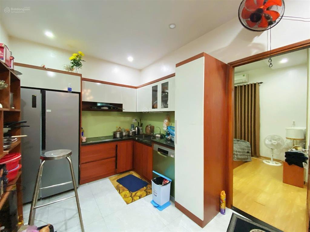 Giá chỉ 21 tỷ bán tòa căn hộ 5 tầng trần nhân tông  đường 15m5  lô góc  thang máy. dt 110m²