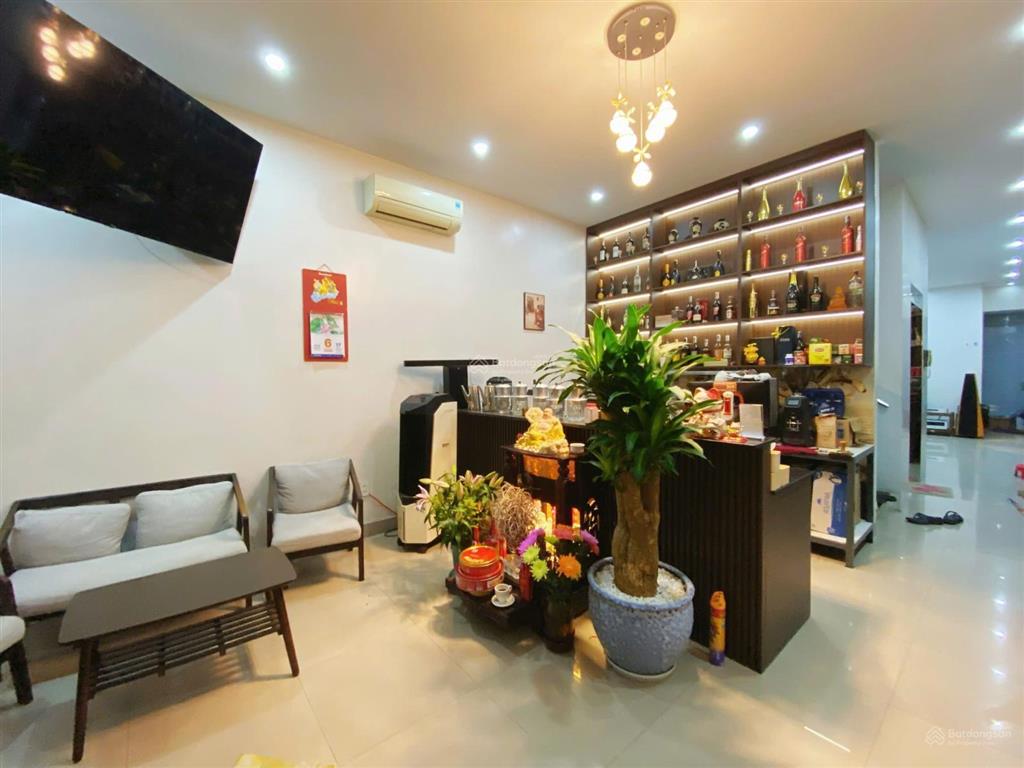 Giá chỉ 21 tỷ bán tòa căn hộ 5 tầng trần nhân tông  đường 15m5  lô góc  thang máy. dt 110m²