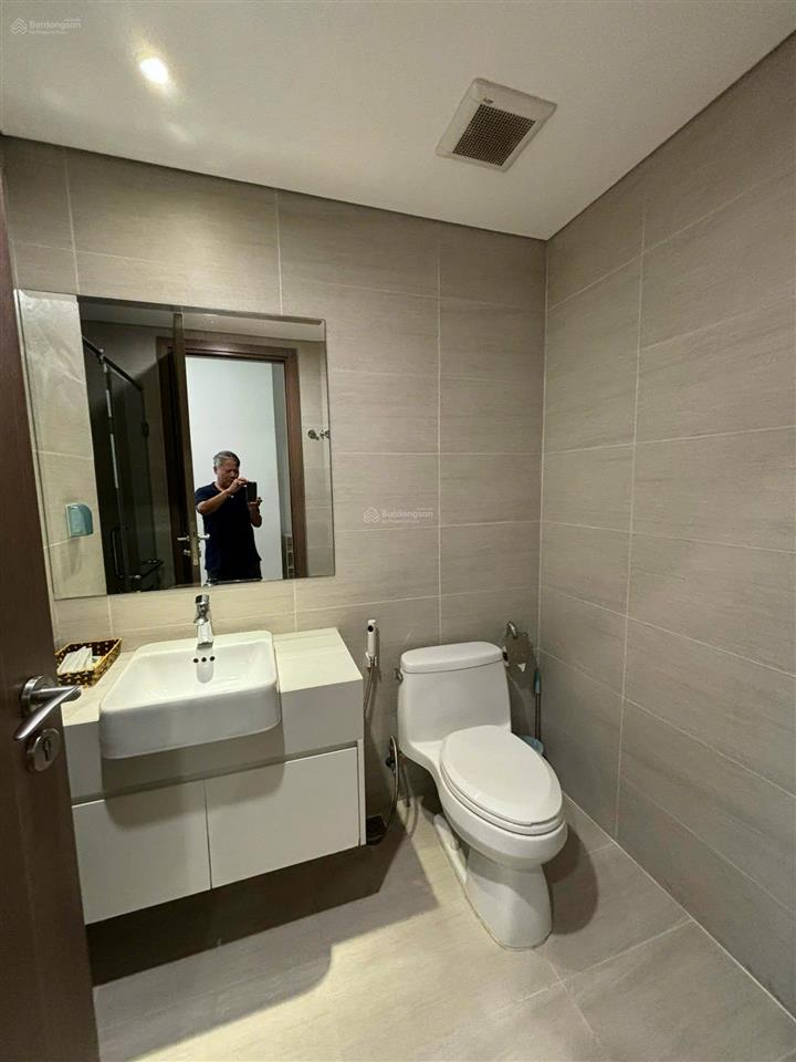 Cho thuê gấp chcc vinhomes skylake  phạm hùng, 2pn full 70m2 giá 21,5tr/th.  0838 671 ***