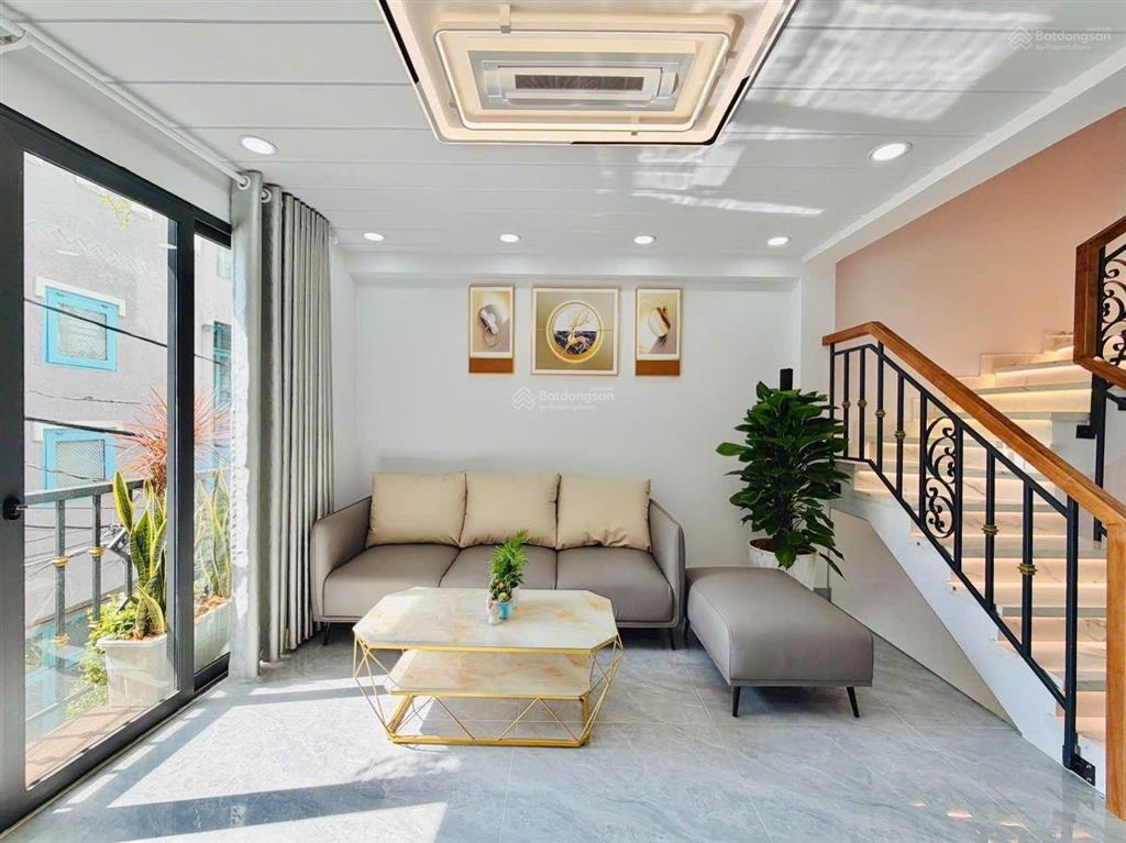 Nhà mới đẹp  dọn vào ở ngay  bao sang tên  5 tầng  tặng full nội thất  chỉ 7.25 tỷ (tl)
