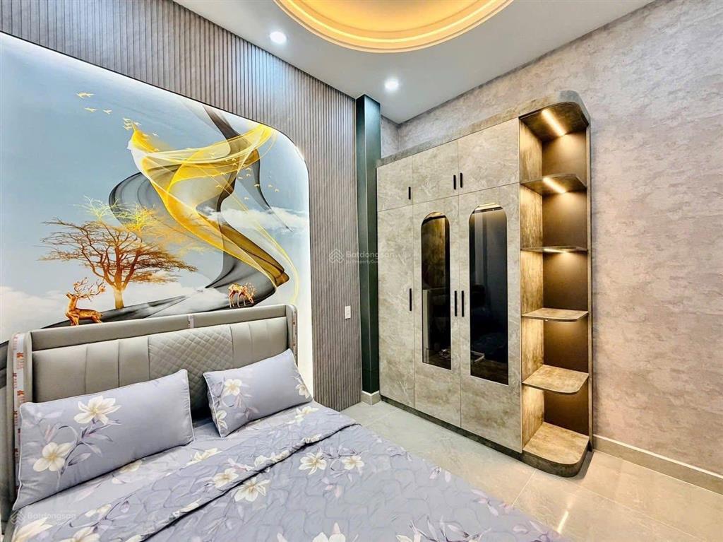 Bán gấp nhà riêng ngang 6métx10.3mét 5pn, 5wc tại nguyễn tư giản, 9,7 tỷ, 61m2 đẹp, nhiều tiện ích