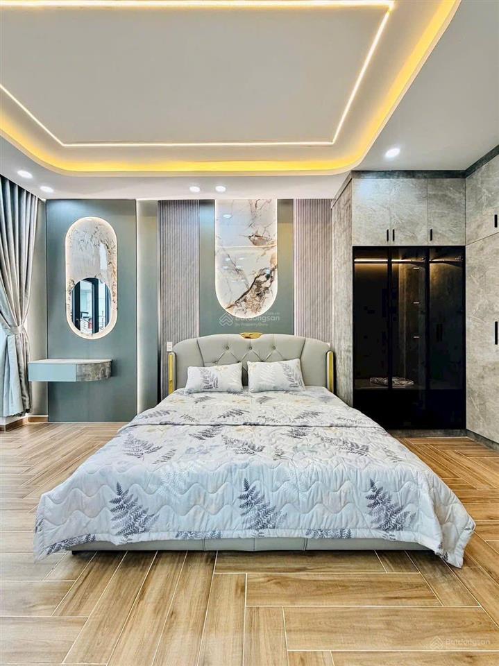 Bán gấp nhà riêng ngang 6métx10.3mét 5pn, 5wc tại nguyễn tư giản, 9,7 tỷ, 61m2 đẹp, nhiều tiện ích