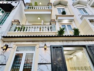 Nhà phố đồng bộ ngang 6.3m 5 tầng ngay chợ thạch đà