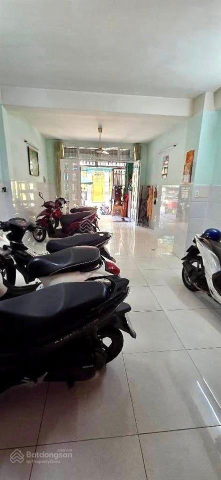 Mặt tiền bình phú 1  sát công viên  quận 6  4x20  6 tầng  dòng tiền 50tr  giá 12.59 tỷ tl