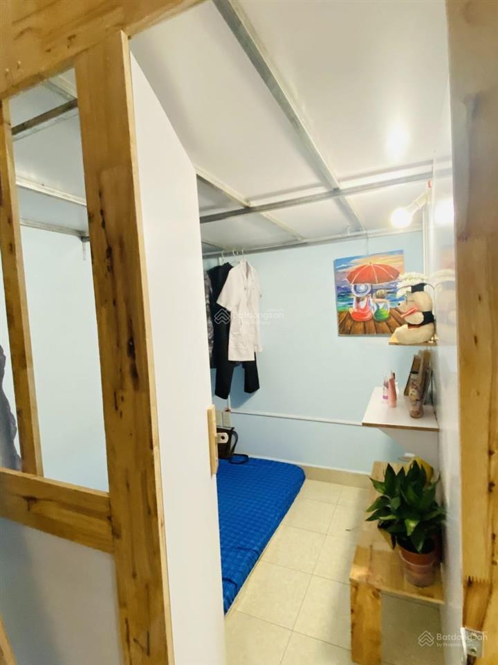 Sleepbox, ktx cửa đóng đứng được ngay thăng long, quận tân bình
