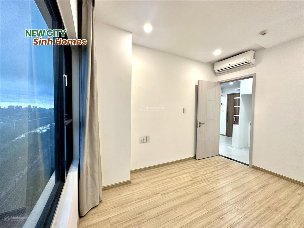New city  bán 2pn 61 m2  view sông duy nhất đang bán  giá 6.8 tỷ bao 5%  có dòng tiền cho thuê