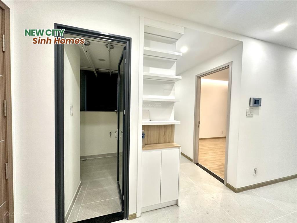 New city  bán 2pn 61 m2  view sông đang bán  giá 6.65 tỷ bao 5%  có dòng tiền cho thuê