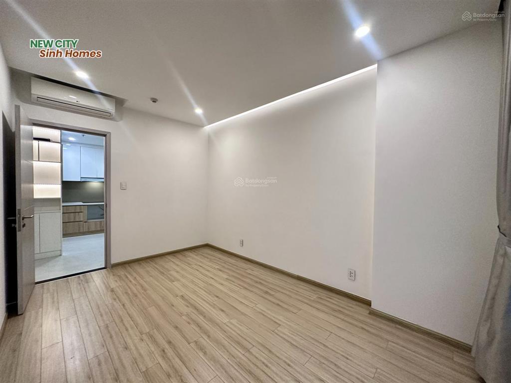 New city  cho thuê 3pn 2wc  101 m², nội thất cơ bản, trống sẵn, 22 triệu (có vat)