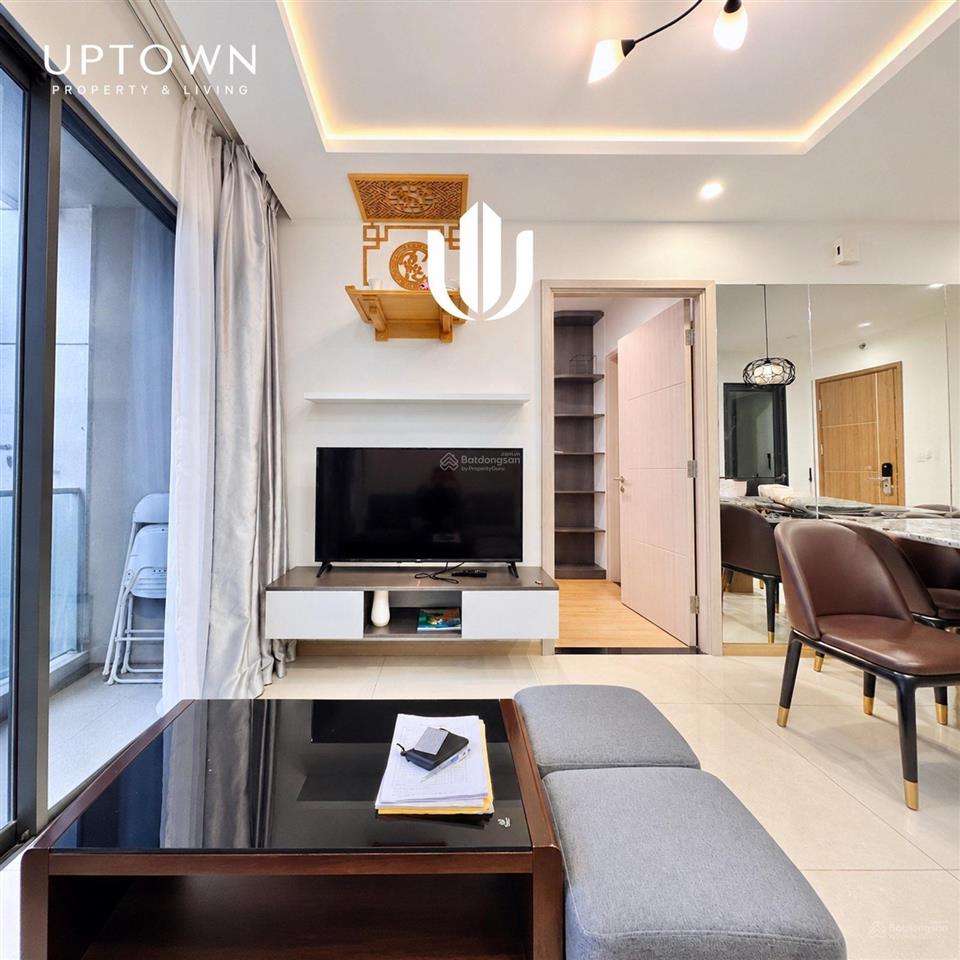 New city  bán 2pn 6,5 tỷ  sẵn hợp đồng thuê  61 m2  full nội thất