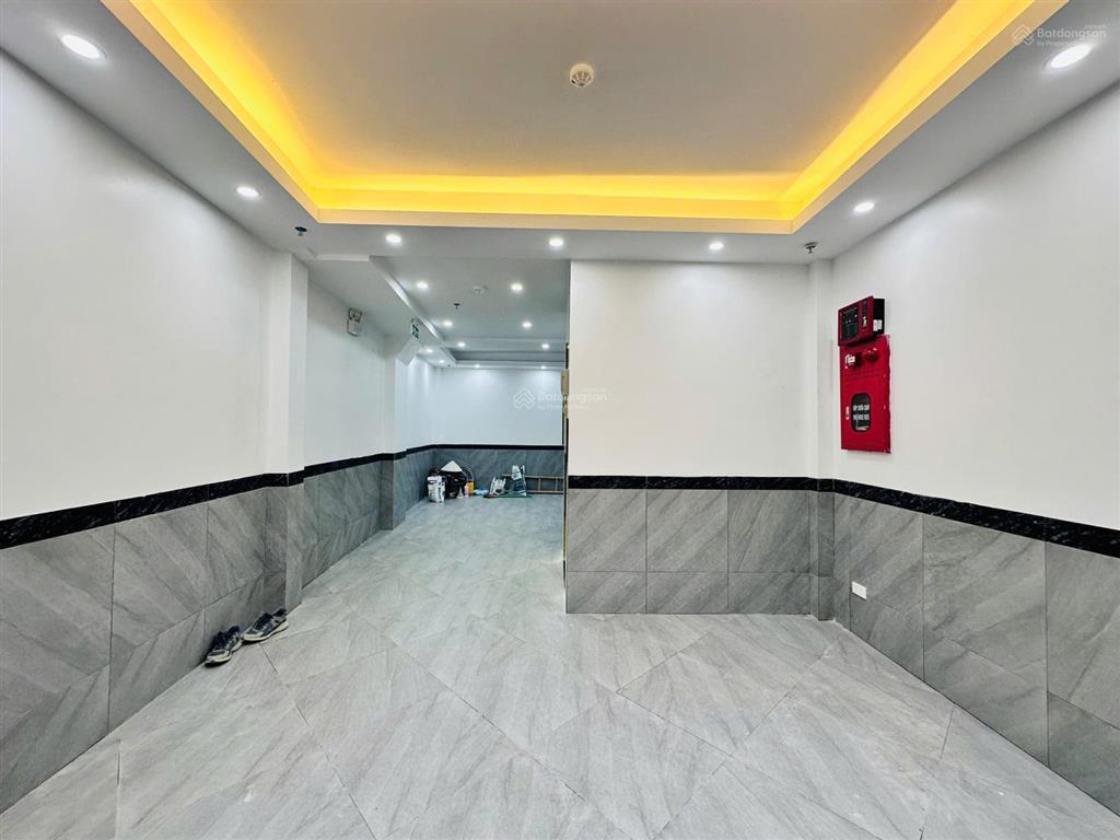 Bán căn ccmn xây mới tại trung kiên, tây tựu  gần đh công nghiệp  10 phòng khép kín, thang máy