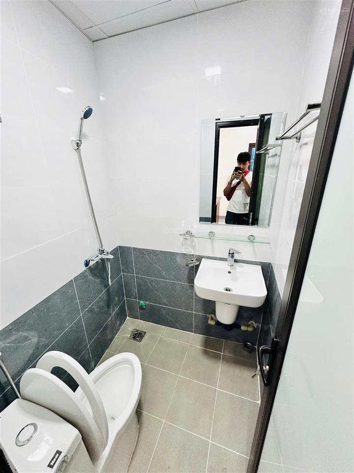 Bán căn ccmn xây mới tại trung kiên, tây tựu  gần đh công nghiệp  10 phòng khép kín, thang máy
