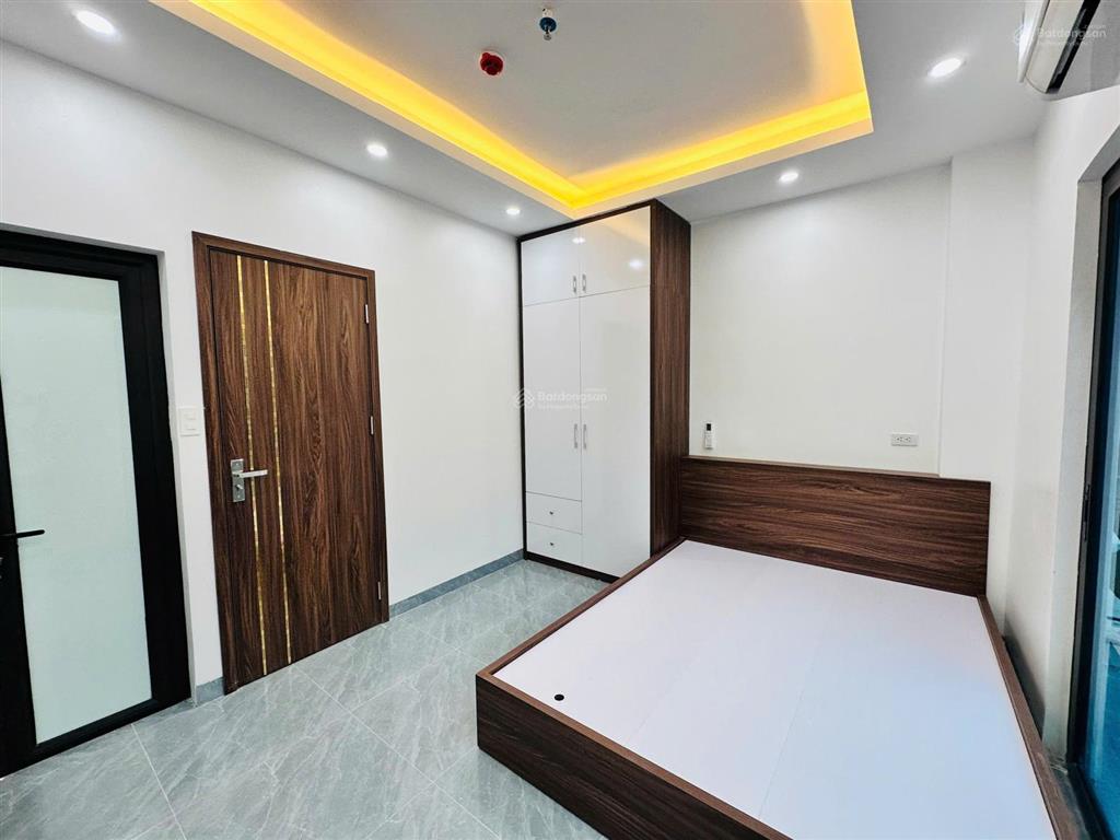 Bán căn ccmn xây mới tại trung kiên, tây tựu  gần đh công nghiệp  10 phòng khép kín, thang máy