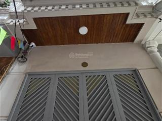 Bán nhà thụy khuê  mặt ngõ thông  kinh doanh  dân xây  gần phố  sổ vuông