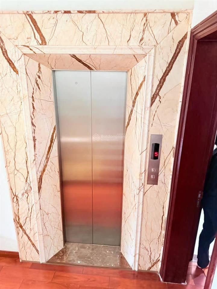 Bán căn nhà 83m², 6 tầng thang máy, 2 mặt trước sau ô tô tránh tại nguyễn chí thanh, đống đa