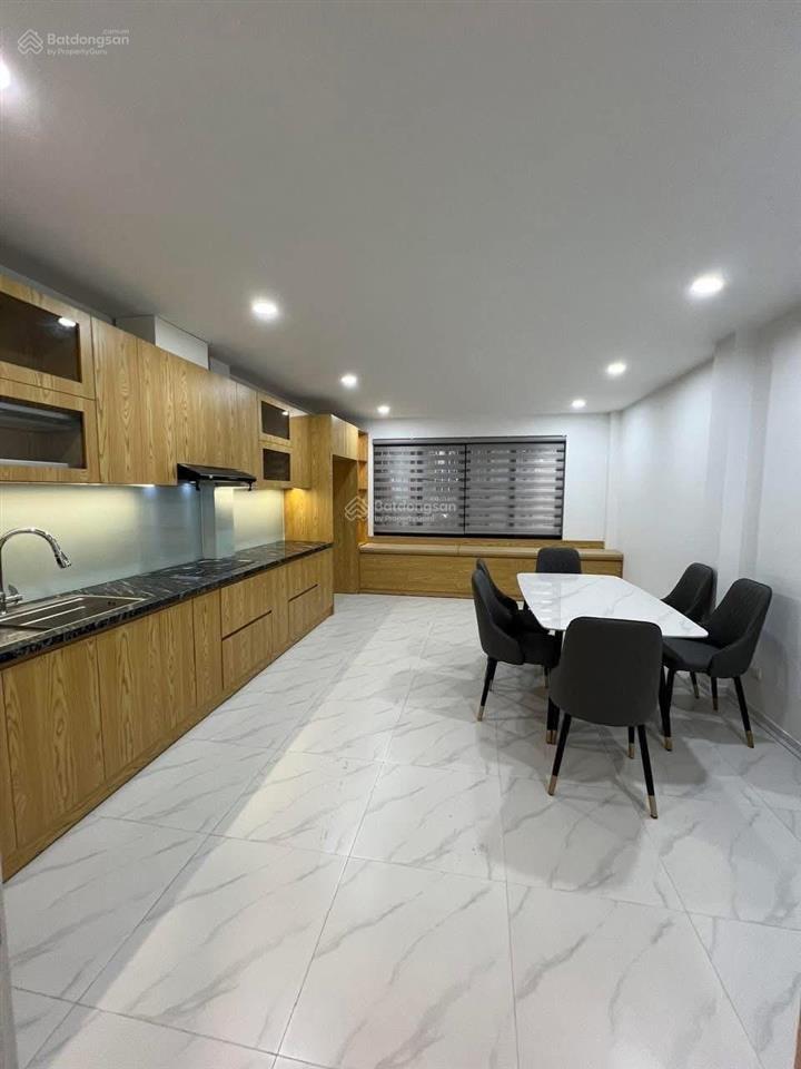 Tôn thất tùng  nhà mới 41m2 6 tầng, thang máy  ngõ thông trường chinh  nhỉnh 10 tỷ