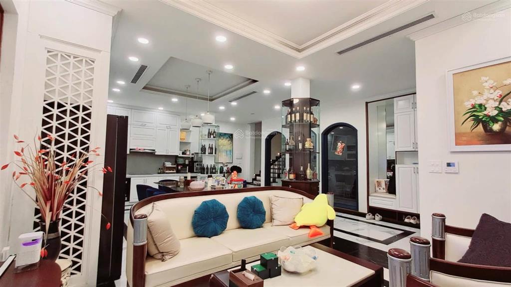 Bán nhà phố vip nguyễn đình thi, tây hồ  dt 92m2, mặt tiền 10m  đẳng cấp chủ sở hữu