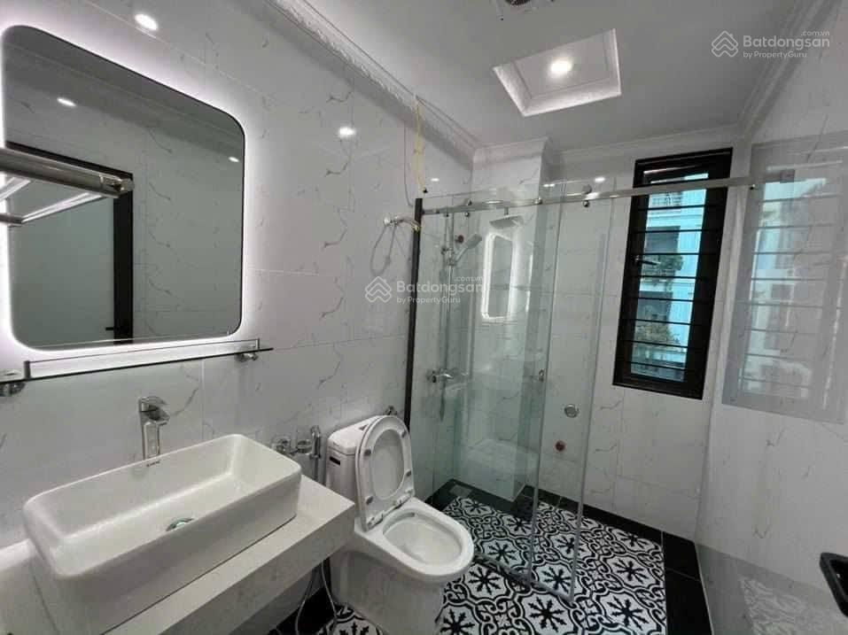 Bán nhà riêng phố hồ tùng mậu, 3 mặt thoáng, ở ngay  gần đh quốc gia  hơn 8 tỷ
