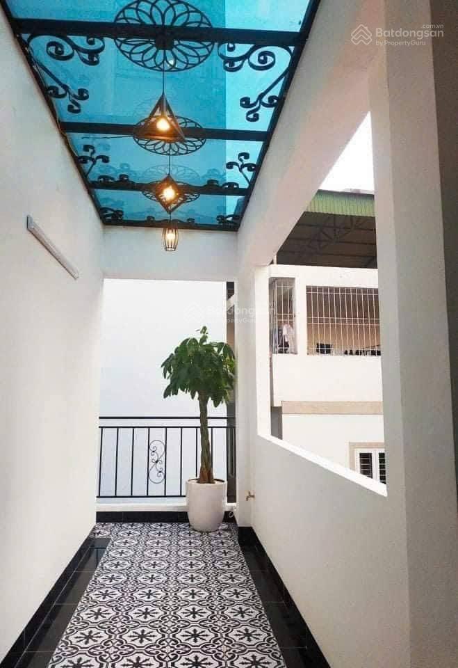 Bán nhà riêng phố hồ tùng mậu, 3 mặt thoáng, ở ngay  gần đh quốc gia  hơn 8 tỷ