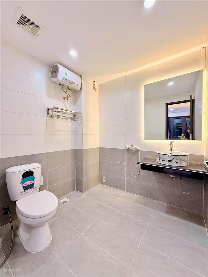 Lê quang đạo  nhà đẹp 5 tầng  ô tô đỗ cửa  full nội thất  hơn 8 tỷ