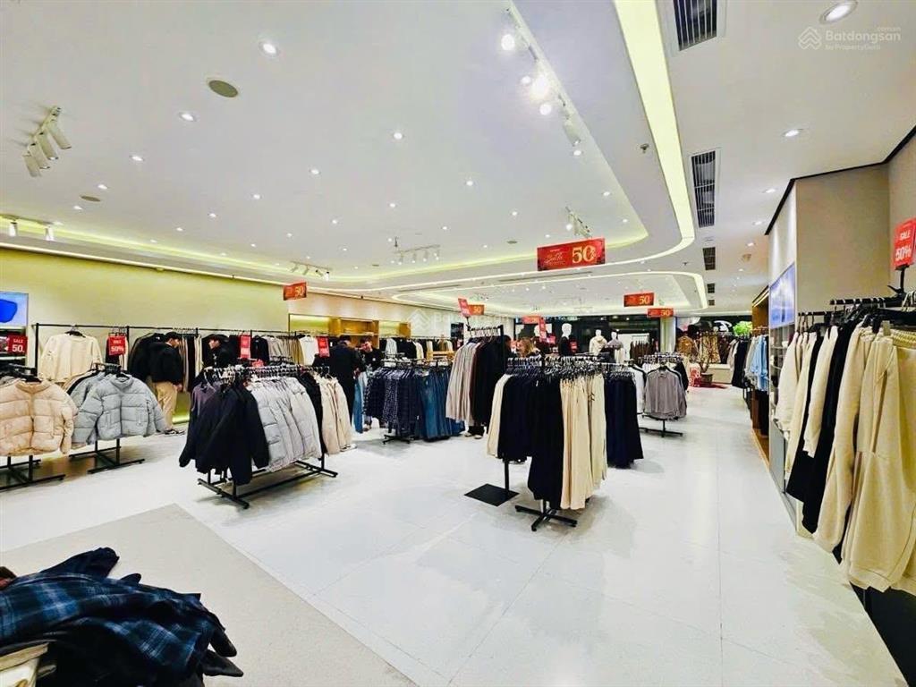 Toà nhà 11 tầng mặt phố xuân thuỷ, cầu giấy  vận hành đa chức năng  cho thuê ổn định  đẳng cấp
