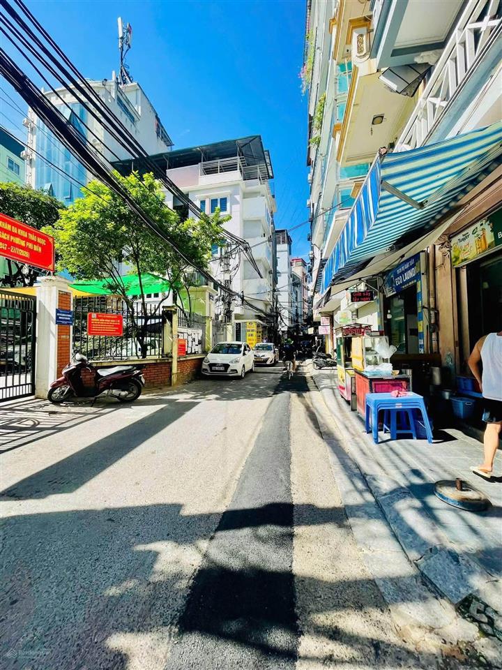Bán nhà phân lô phố doãn kế thiện, mai dịch, cầu giấy  45m2 5 tầng chắc chắn  ô tô nhỏ đỗ cửa
