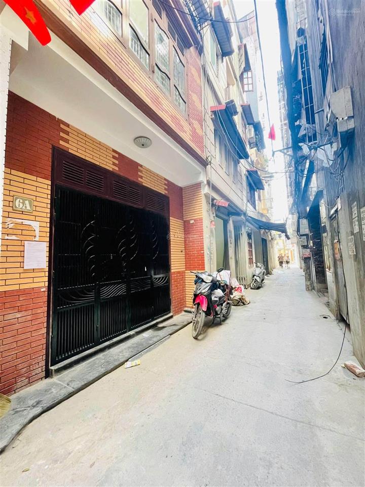 Bán nhà phân lô phố doãn kế thiện, mai dịch, cầu giấy  45m2 5 tầng chắc chắn  ô tô nhỏ đỗ cửa
