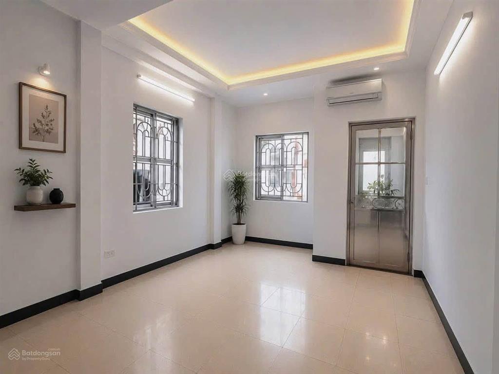 Bán nhà 5 tầng phố phan đình giót, la khê, hà đông  dt 41/45m2  ô tô đỗ cửa  7.95 tỷ