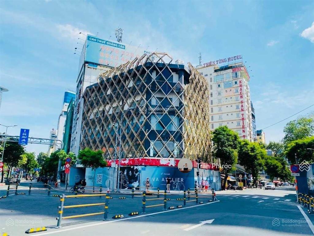 Góc 2mt 179 hàm nghi phường nguyễn thái bình q. 1 dt 24x16m 1 trệt 4 lầu st đối diện chợ bến thành