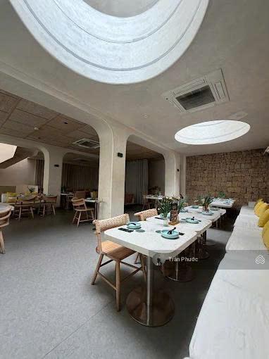 Nhà mt 54  56 đông du, phường sài gòn, quận 1  dt 4,3m x 20m  dt l1 8m x 20m