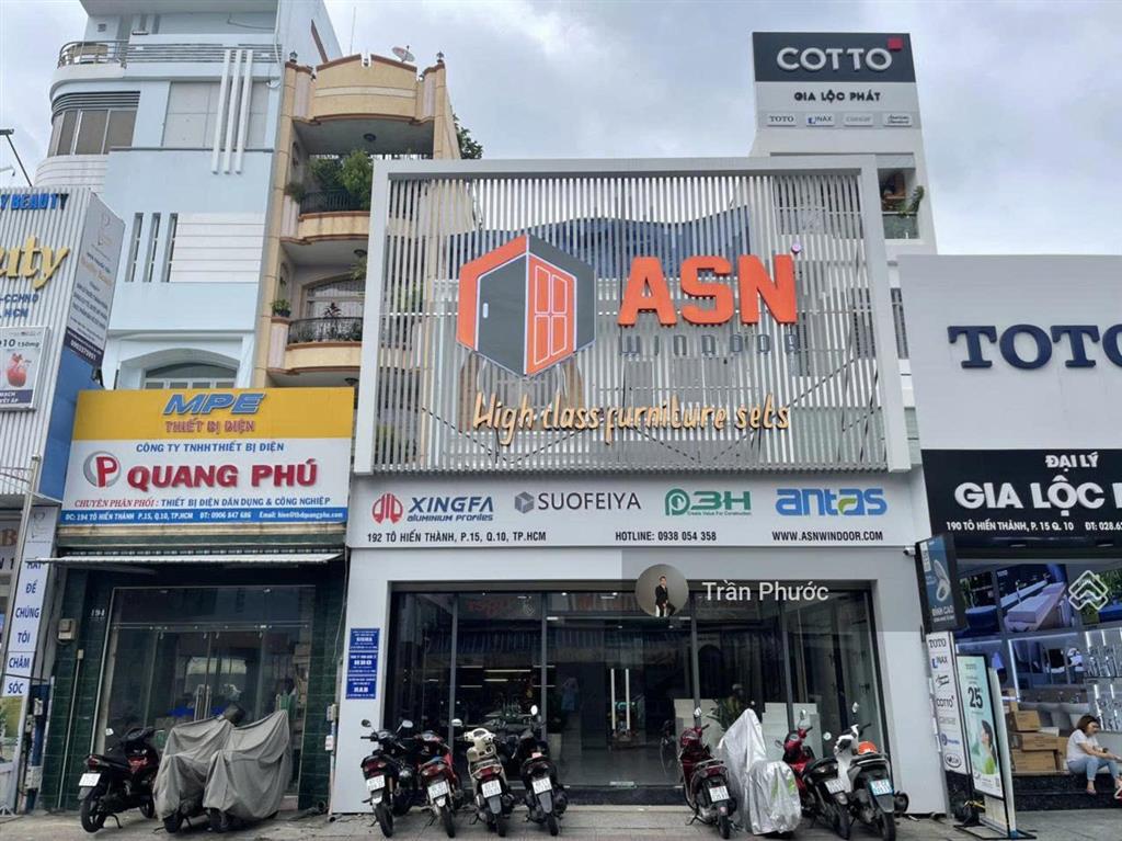Nhà mặt tiền 192 tô hiến thành, quận 10 diện tích 8m * 21m. kết cấu trệt + 2 lầu