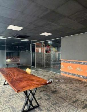 Cho thuê nhà mặt tiền 4  6  8 calmette, phường nguyễn thái bình, quận 1  diện tích 17,6m x 10m