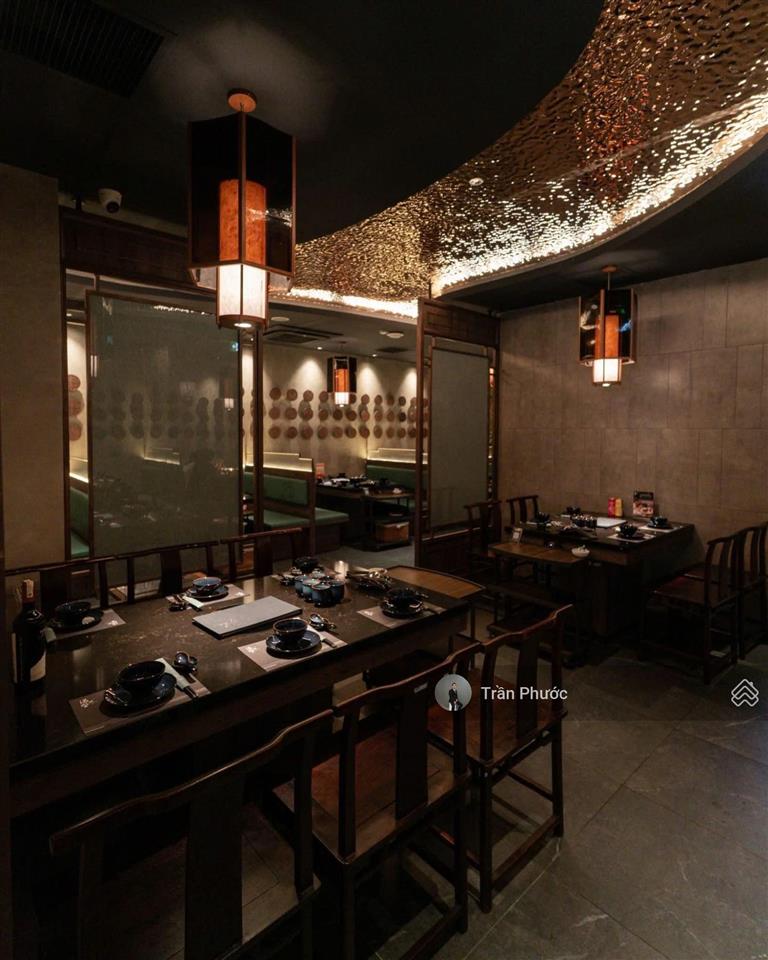 Nhà mặt tiền  6b lê quý đôn,p. võ thị sáu quận 3  diện tích 10m  30m  kết cấu trệt + 2 lầu
