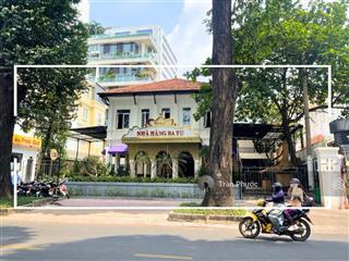 Cho thuê biệt thự 34 trần quốc thảo, quận 3 diện tích 20,6m 32m kết cấu trệt + 1 lầu sân vườn