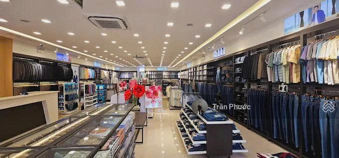 Mặt tiền số 260a phan đình phùng, p.1, q.pn diện tích 10x30m kết cấu trệt + lửng