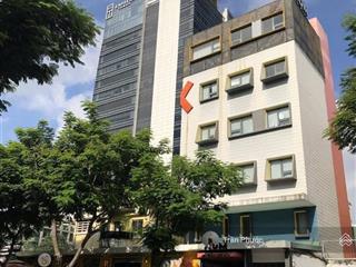 Cho thuê nhà 20 trần cao vân, p. đa kao, q1. dt 23x8m, 1 trệt 4 lầu, tm, pccc, sàn suốt.