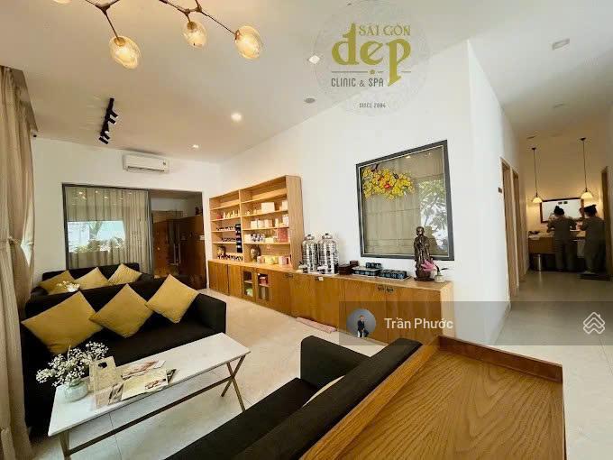 Biệt thự sân vườn số 79 xuân thủy p. thảo điền quận 2 dt 10x30m nở hậu l 16m gồm 1 trệt 2 lầu