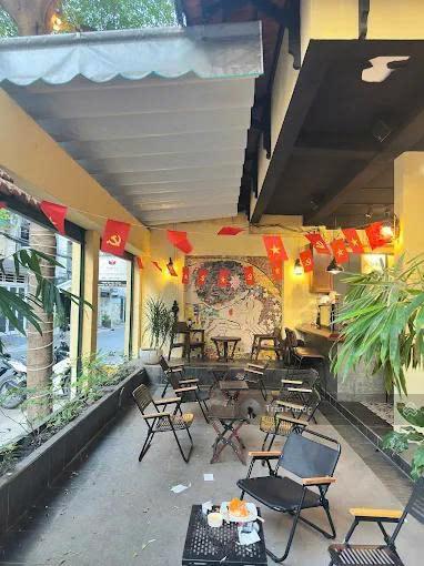 Cho thuê biệt thự góc 2mt 499 sư vạn hạnh p. 12 quận 10 dt 16x10m 1 trệt 1 lầu có sân rộng