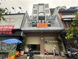 Cho thuê nhà mt 1517 cách mạng tháng tám p.bến thành q1. dt 6.5x19m 1 trệt 1 lầu trống suốt