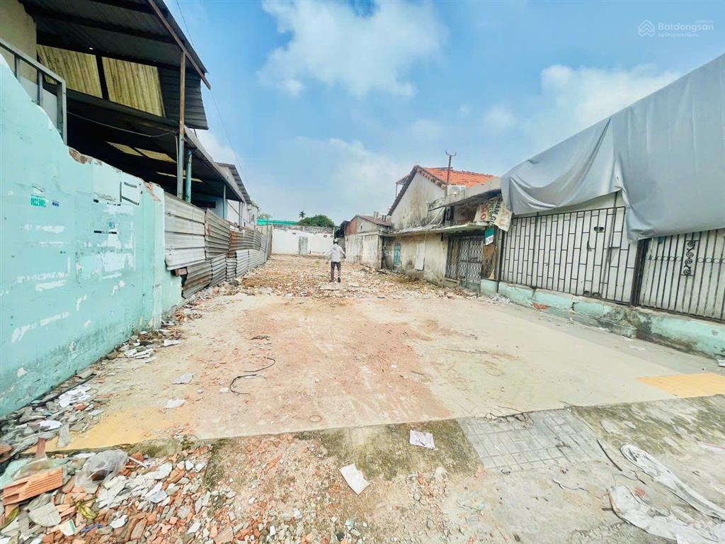 Cc bán lô đất shr ngay nút giao phan văn hớn bà điểm hóc môn dt 220m² giá 14ti8 thương lượng